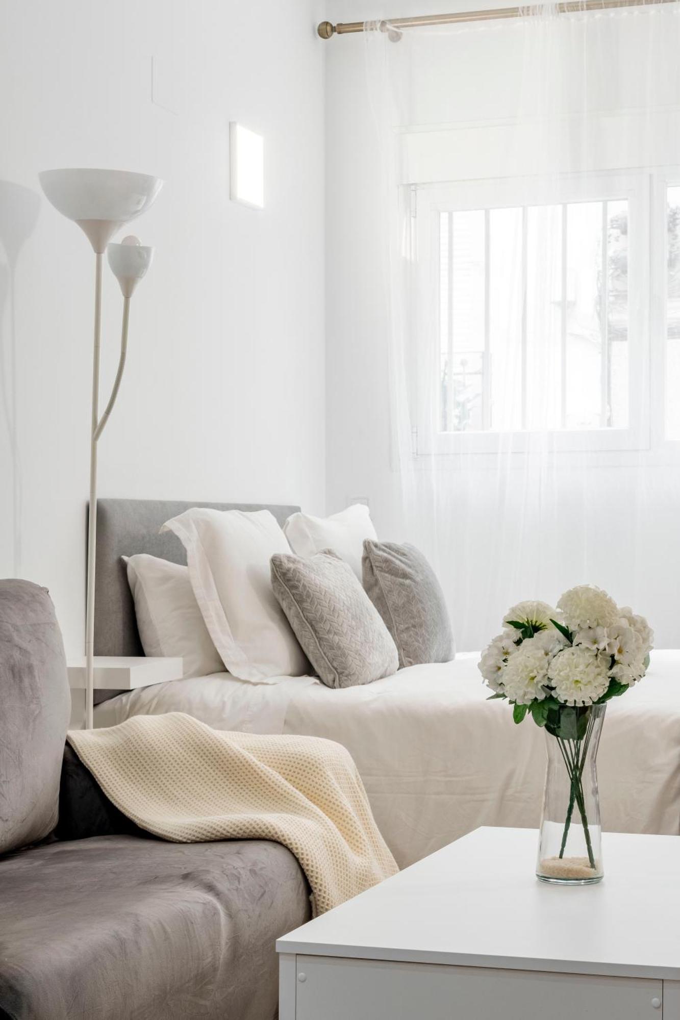 Charming Studio Avenida America มาดริด ภายนอก รูปภาพ
